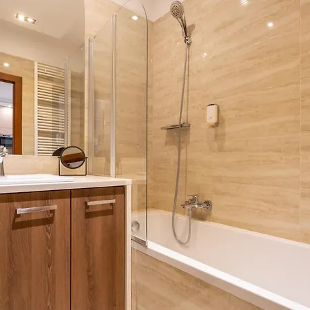 Central Warsaw Apartment - Great Location- Warsaw Stays - Stawki Exterior photo