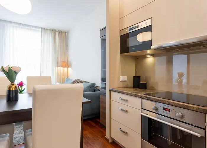 Central Warsaw Apartment - Great Location- Warsaw Stays - Stawki